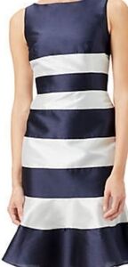 𝅺Adrianna Pappel V neck & Back Cocktail Dress